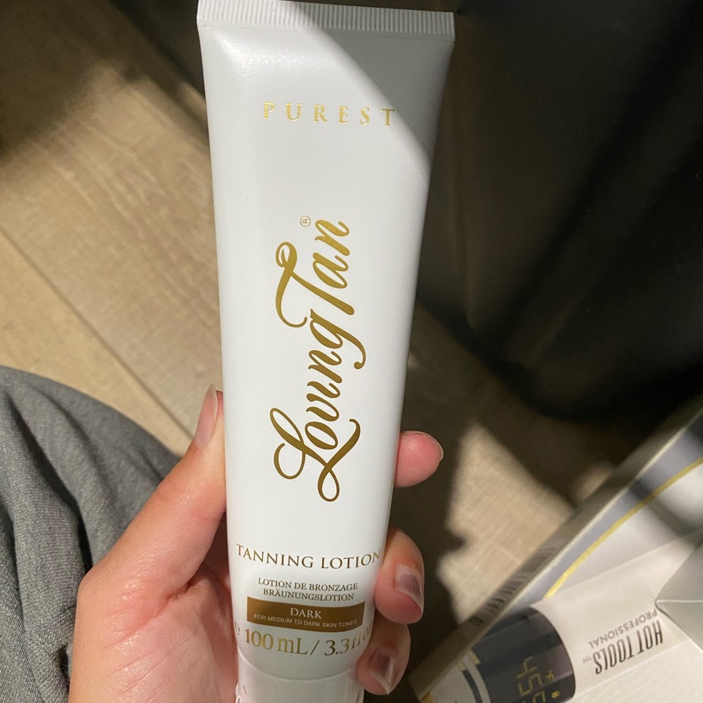 Loving tan Dark tanning lotion